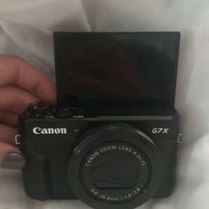 Canon G7x powershot mark11